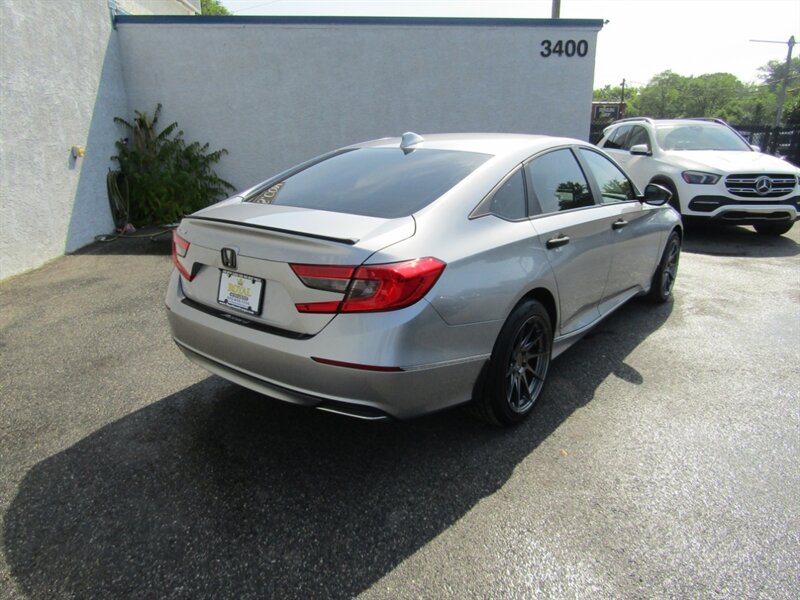 2018 Honda Accord EXL,PREM,NAV,TECH PKG,DR.ASST PKG,SILVER CERTIFIED - Photo 7 - Haddon Twp, NJ 08107