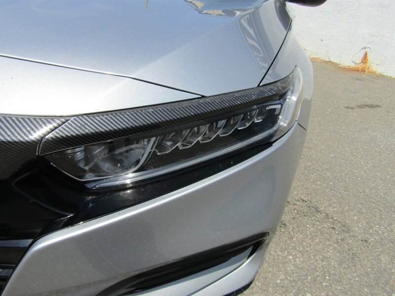 2018 Honda Accord EXL,PREM,NAV,TECH PKG,DR.ASST PKG,SILVER CERTIFIED - Photo 12 - Haddon Twp, NJ 08107