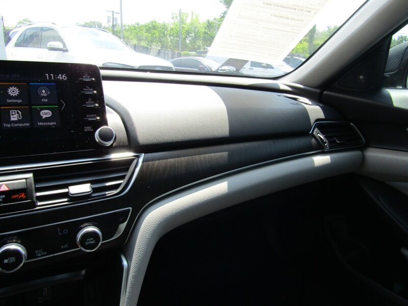2018 Honda Accord EXL,PREM,NAV,TECH PKG,DR.ASST PKG,SILVER CERTIFIED - Photo 52 - Haddon Twp, NJ 08107