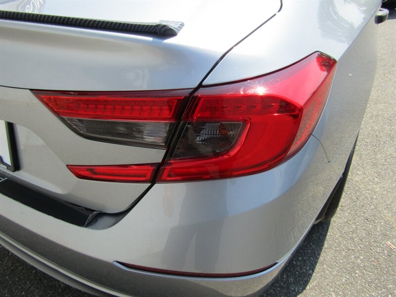 2018 Honda Accord EXL,PREM,NAV,TECH PKG,DR.ASST PKG,SILVER CERTIFIED - Photo 24 - Haddon Twp, NJ 08107
