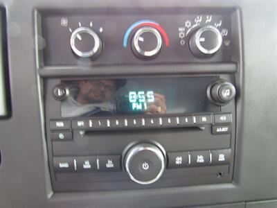 2012 Chevrolet Express 3500 ,HEAVY DUTY,UTILTY BODY,SILVER CERTIFIED   - Photo 25 - Haddon Twp, NJ 08107