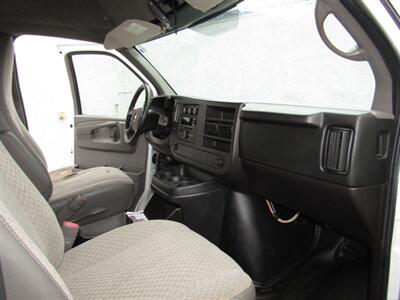 2012 Chevrolet Express 3500 ,HEAVY DUTY,UTILTY BODY,SILVER CERTIFIED   - Photo 18 - Haddon Twp, NJ 08107