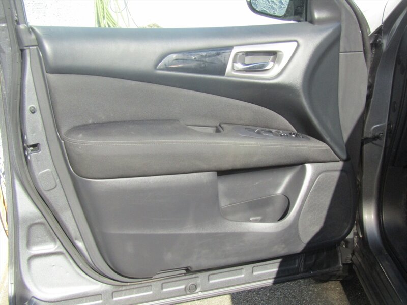 2020 Nissan Pathfinder S - Photo 9 - Haddon Twp, NJ 08107
