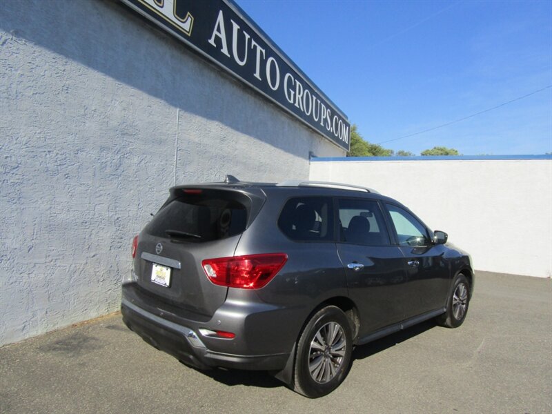 2020 Nissan Pathfinder S - Photo 8 - Haddon Twp, NJ 08107