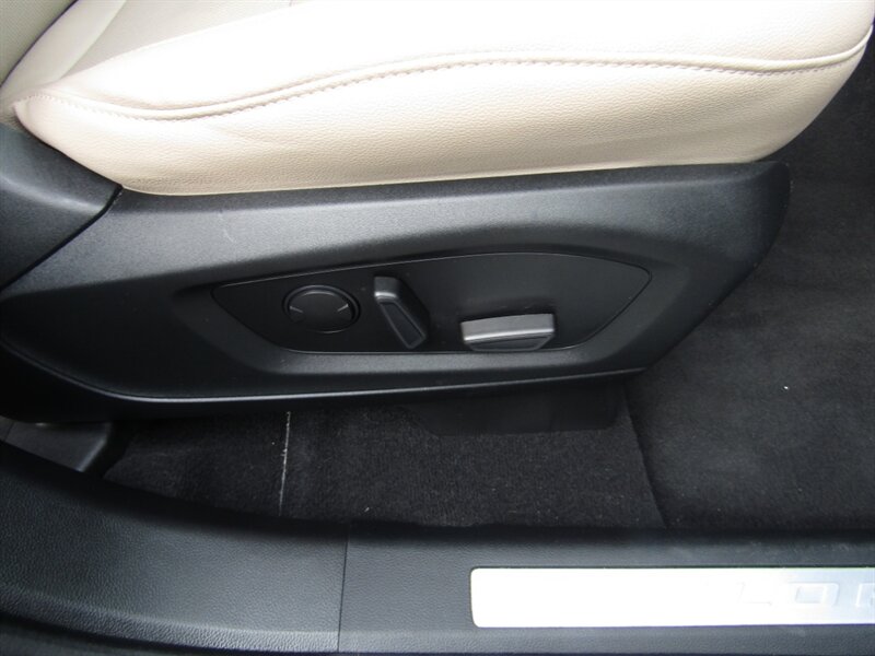 2021 Ford Explorer Hybrid LIMITED,4x4,NAV,COMFORT PKG,RVC,SILVER CERTIFIED   - Photo 47 - Haddon Twp, NJ 08107