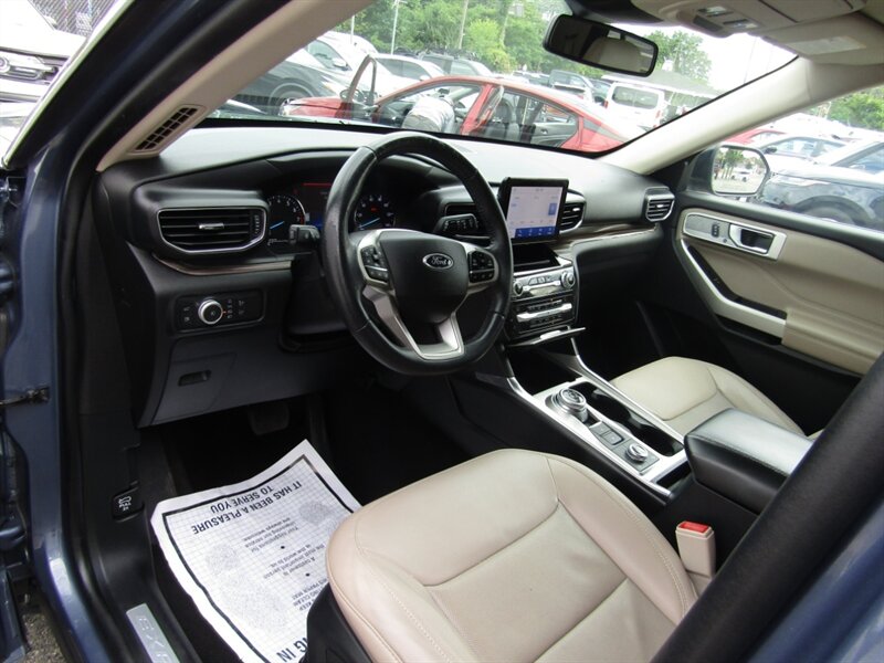2021 Ford Explorer Hybrid Limited photo 33