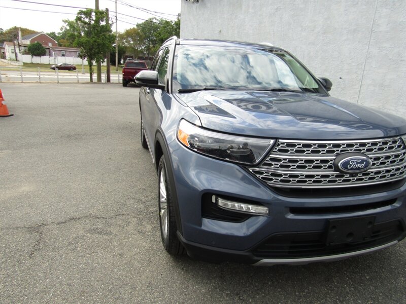 2021 Ford Explorer Hybrid Limited photo 11