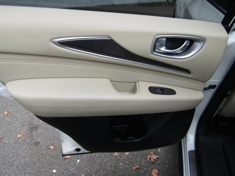 2019 INFINITI QX60 AWD,LUX,NAV,COMFORT PKG,PANO,RVC,SILVER CERTIFIED - Photo 17 - Haddon Twp, NJ 08107