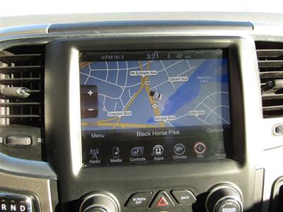 2015 RAM 1500 BIG HORN,4x4,CONV PKG,TOW PKG,SILVER CERTIFIED   - Photo 31 - Haddon Twp, NJ 08107