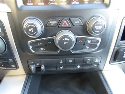 2015 RAM 1500 BIG HORN,4x4,CONV PKG,TOW PKG,SILVER CERTIFIED   - Photo 33 - Haddon Twp, NJ 08107