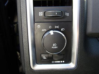 2015 RAM 1500 BIG HORN,4x4,CONV PKG,TOW PKG,SILVER CERTIFIED   - Photo 25 - Haddon Twp, NJ 08107