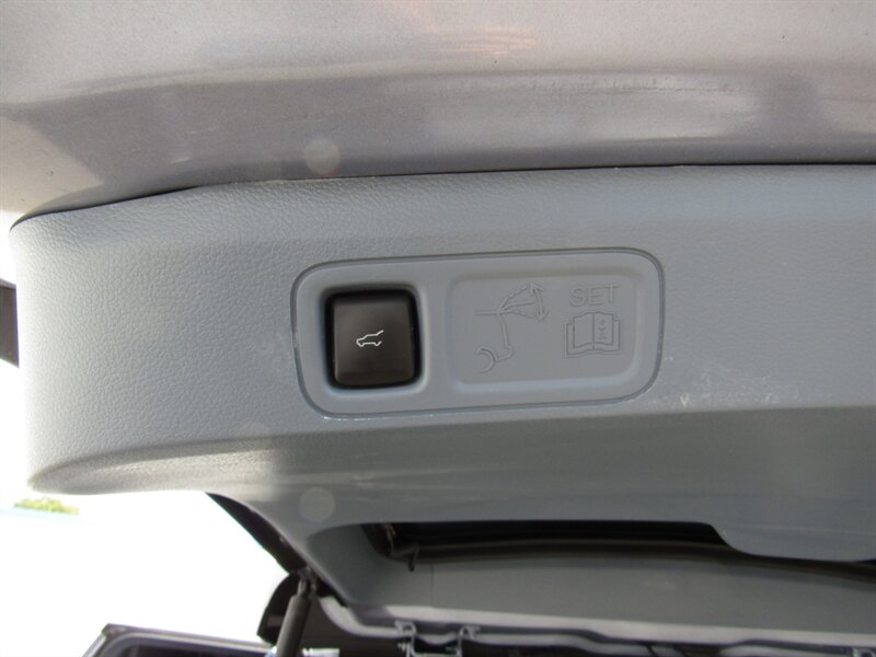 2024 Lincoln Navigator L BLACK LABEL AWD,DR ASST,TECH PKG,SILVER CERTIFIED - Photo 44 - Haddon Twp, NJ 08107