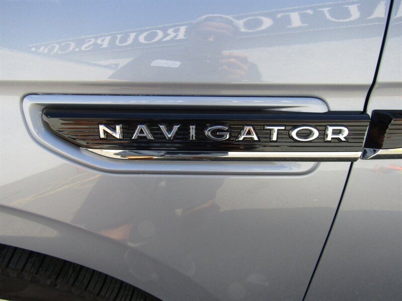 2024 Lincoln Navigator L BLACK LABEL AWD,DR ASST,TECH PKG,SILVER CERTIFIED - Photo 20 - Haddon Twp, NJ 08107
