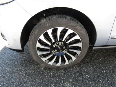 2024 Lincoln Navigator L BLACK LABEL AWD,DR ASST,TECH PKG,SILVER CERTIFIED   - Photo 14 - Haddon Twp, NJ 08107