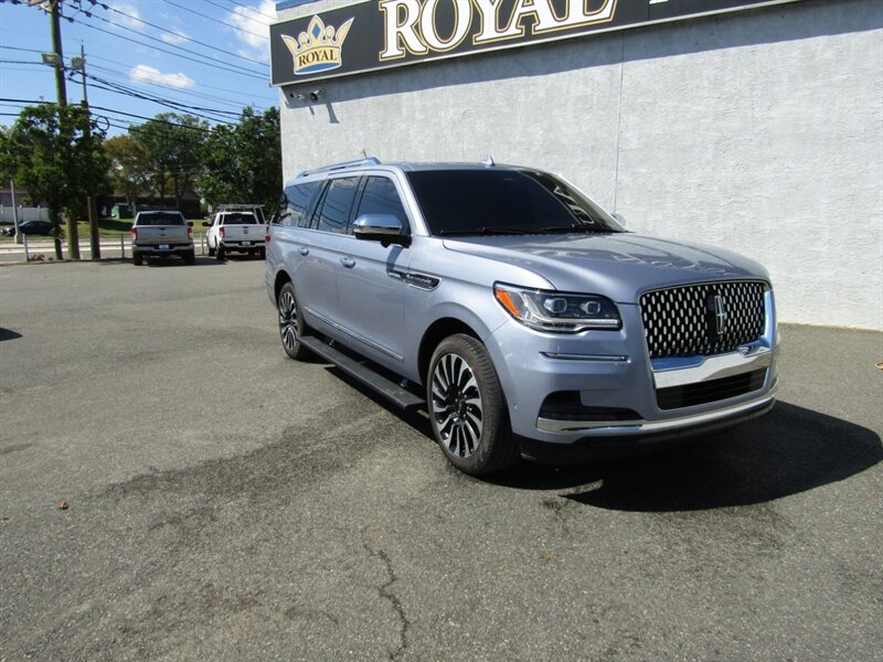 2024 Lincoln Navigator L BLACK LABEL AWD,DR ASST,TECH PKG,SILVER CERTIFIED - Photo 1 - Haddon Twp, NJ 08107