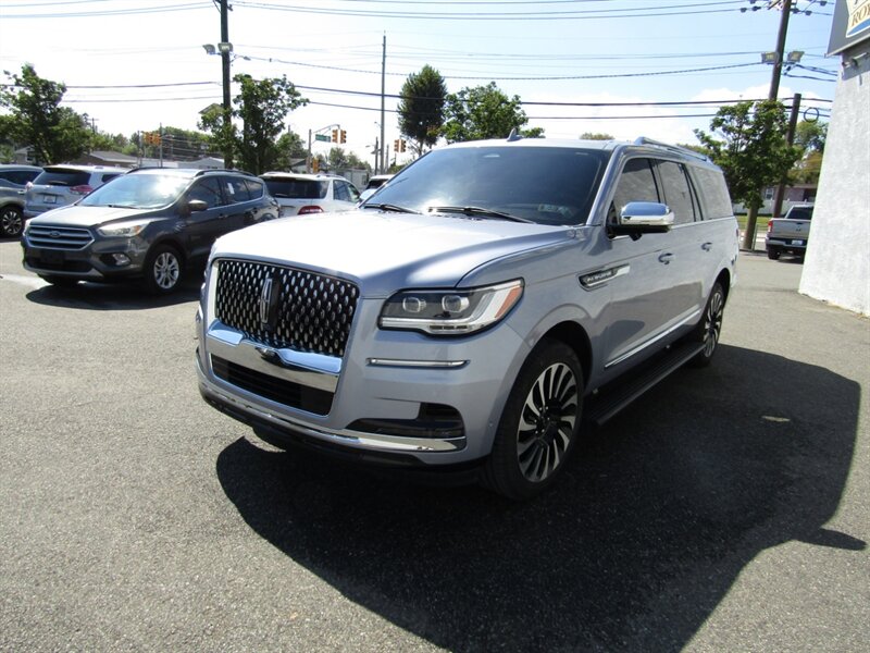 2024 Lincoln Navigator L BLACK LABEL AWD,DR ASST,TECH PKG,SILVER CERTIFIED - Photo 3 - Haddon Twp, NJ 08107