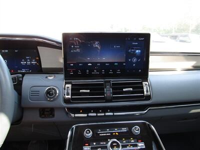 2024 Lincoln Navigator L BLACK LABEL AWD,DR ASST,TECH PKG,SILVER CERTIFIED   - Photo 64 - Haddon Twp, NJ 08107