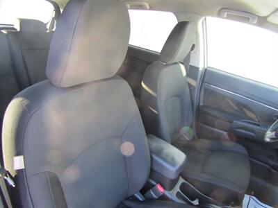 2015 Mitsubishi Outlander Sport ES   - Photo 15 - Haddon Twp, NJ 08107