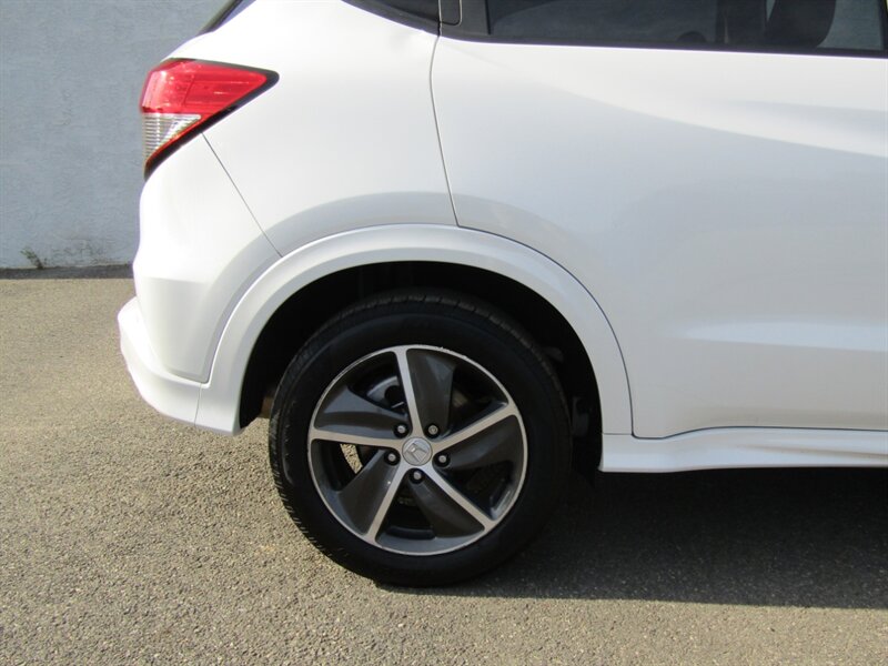 2019 Honda HR-V Touring - Photo 11 - Haddon Twp, NJ 08107