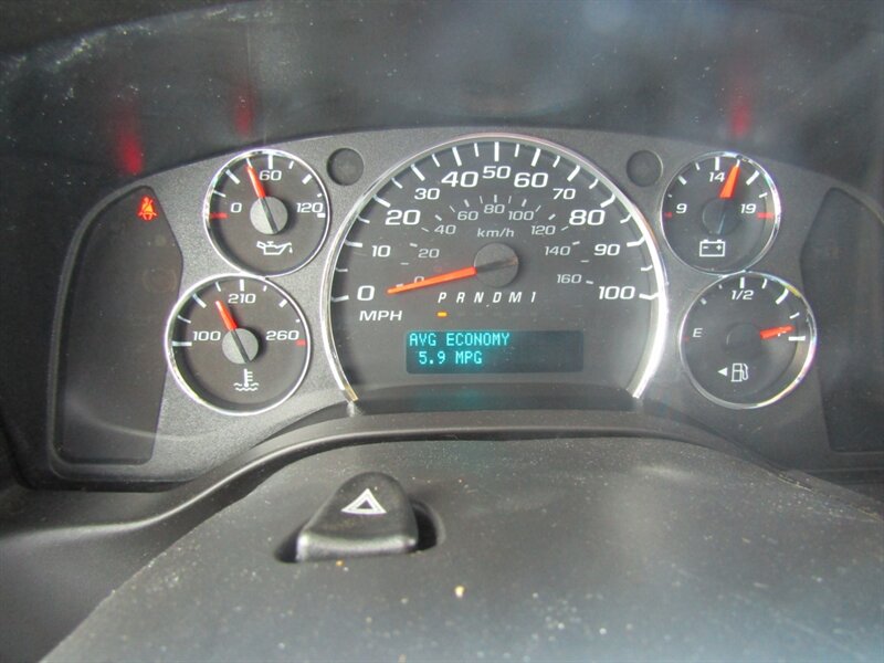 2022 GMC Savana 2500 HD,CONV PKG,RVC,SILVER CERTIFIED - Photo 24 - Haddon Twp, NJ 08107