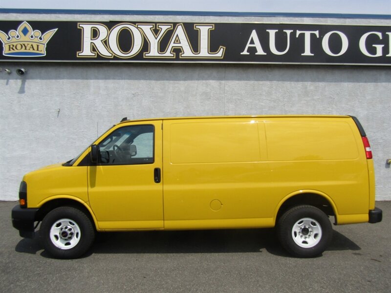 2022 GMC Savana 2500 HD,CONV PKG,RVC,SILVER CERTIFIED - Photo 4 - Haddon Twp, NJ 08107