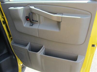 2022 GMC Savana 2500 HD,CONV PKG,RVC,SILVER CERTIFIED - Photo 19 - Haddon Twp, NJ 08107