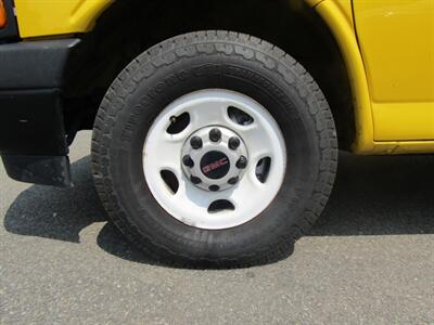 2022 GMC Savana 2500 HD,CONV PKG,RVC,SILVER CERTIFIED - Photo 27 - Haddon Twp, NJ 08107