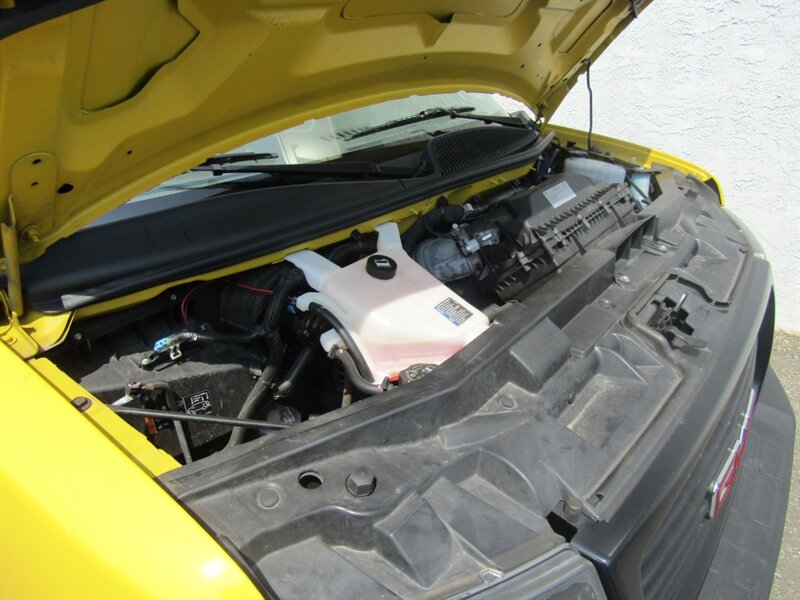 2022 GMC Savana 2500 HD,CONV PKG,RVC,SILVER CERTIFIED - Photo 31 - Haddon Twp, NJ 08107
