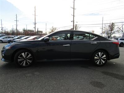 2019 Nissan Altima SL,NAV,TECH PKG,DR.ASST PKG,RVC,SILVER CERTIFIED   - Photo 4 - Haddon Twp, NJ 08107