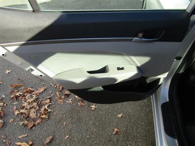 2017 Hyundai ELANTRA SE,CONV PKG,BLUETOOTH,SILVER CERTIFIED - Photo 14 - Haddon Twp, NJ 08107