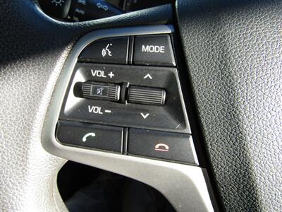 2017 Hyundai ELANTRA SE,CONV PKG,BLUETOOTH,SILVER CERTIFIED - Photo 23 - Haddon Twp, NJ 08107