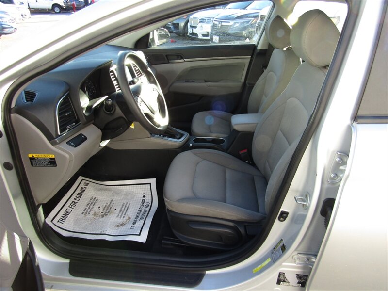 2017 Hyundai ELANTRA SE,CONV PKG,BLUETOOTH,SILVER CERTIFIED - Photo 12 - Haddon Twp, NJ 08107
