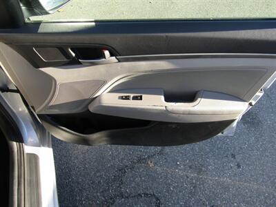 2017 Hyundai ELANTRA SE,CONV PKG,BLUETOOTH,SILVER CERTIFIED - Photo 21 - Haddon Twp, NJ 08107
