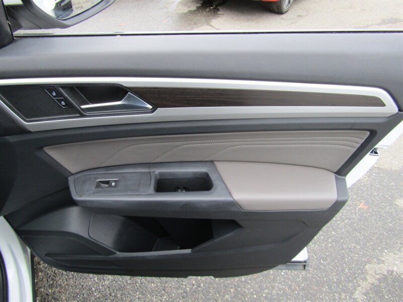 2021 Volkswagen Atlas SE,TECH PKG,LEATHER,COMFORT PKG,SILVER CERTIFIED   - Photo 41 - Haddon Twp, NJ 08107