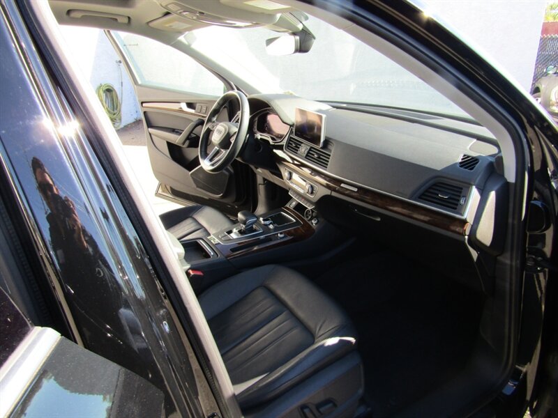 2018 Audi Q5 AWD,NAV,DR.ASST PKG,CONV PKG,RVC,SILVER CERTIFIED   - Photo 37 - Haddon Twp, NJ 08107