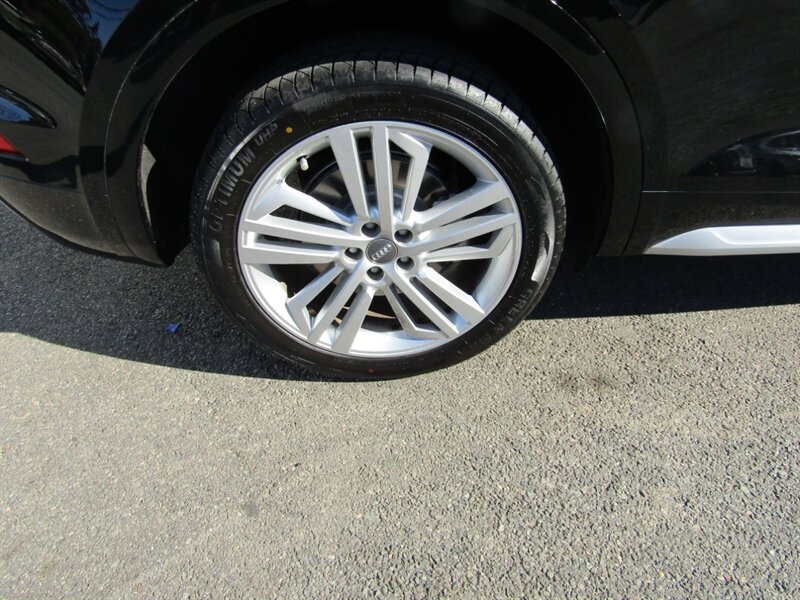 2018 Audi Q5 AWD,NAV,DR.ASST PKG,CONV PKG,RVC,SILVER CERTIFIED   - Photo 14 - Haddon Twp, NJ 08107