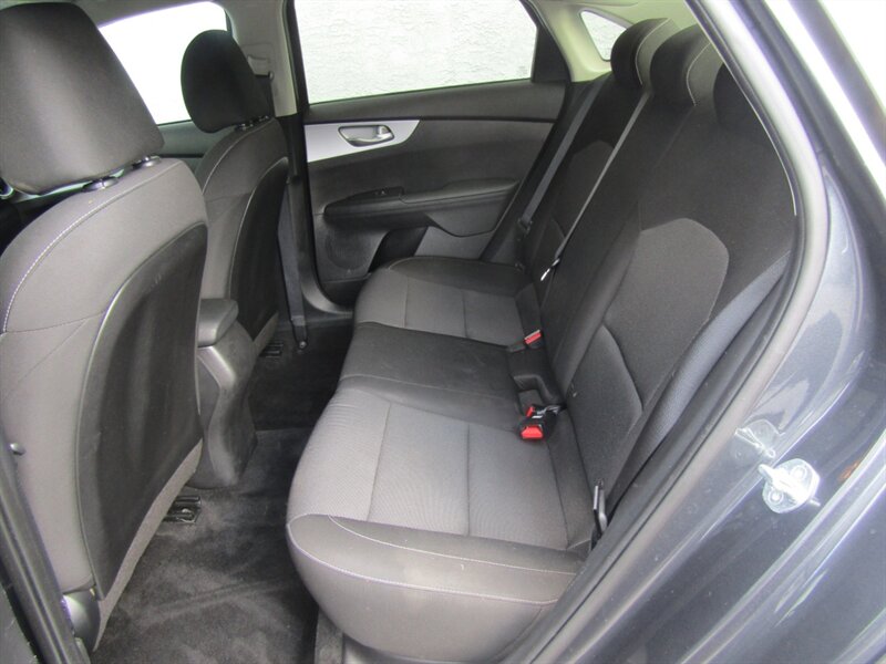 2023 Kia Forte LXS - Photo 13 - Haddon Twp, NJ 08107