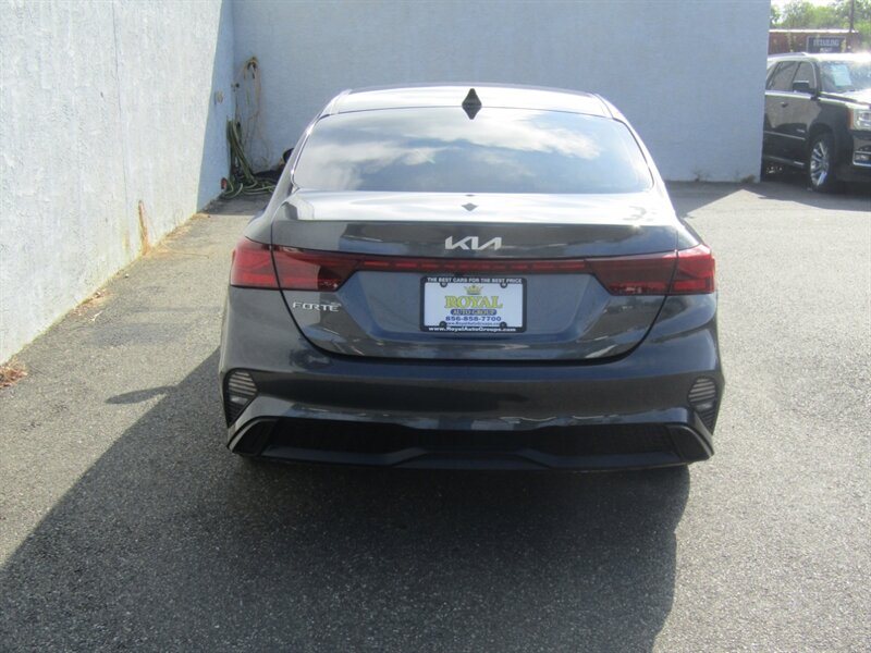 2023 Kia Forte LXS - Photo 7 - Haddon Twp, NJ 08107
