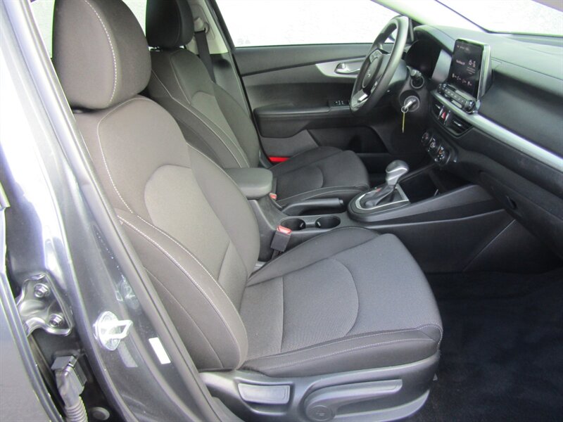 2023 Kia Forte LXS - Photo 17 - Haddon Twp, NJ 08107