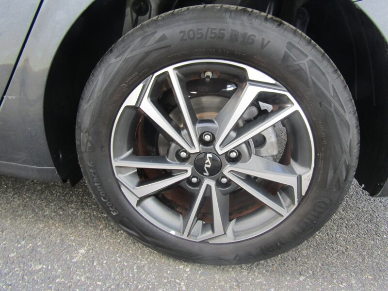 2023 Kia Forte LXS - Photo 34 - Haddon Twp, NJ 08107