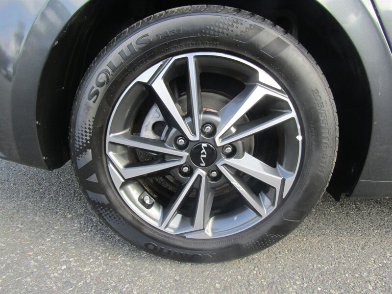 2023 Kia Forte LXS - Photo 31 - Haddon Twp, NJ 08107