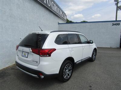 2016 Mitsubishi Outlander SE   - Photo 8 - Haddon Twp, NJ 08107