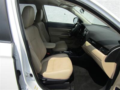 2016 Mitsubishi Outlander SE   - Photo 20 - Haddon Twp, NJ 08107