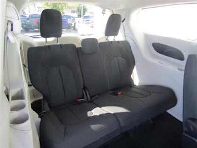 2019 Chrysler Pacifica TOURING,PWR PKG,CONV PKG,RVC,SILVER CERTIFIED - Photo 19 - Haddon Twp, NJ 08107