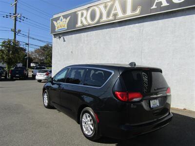 2019 Chrysler Pacifica TOURING,PWR PKG,CONV PKG,RVC,SILVER CERTIFIED - Photo 8 - Haddon Twp, NJ 08107