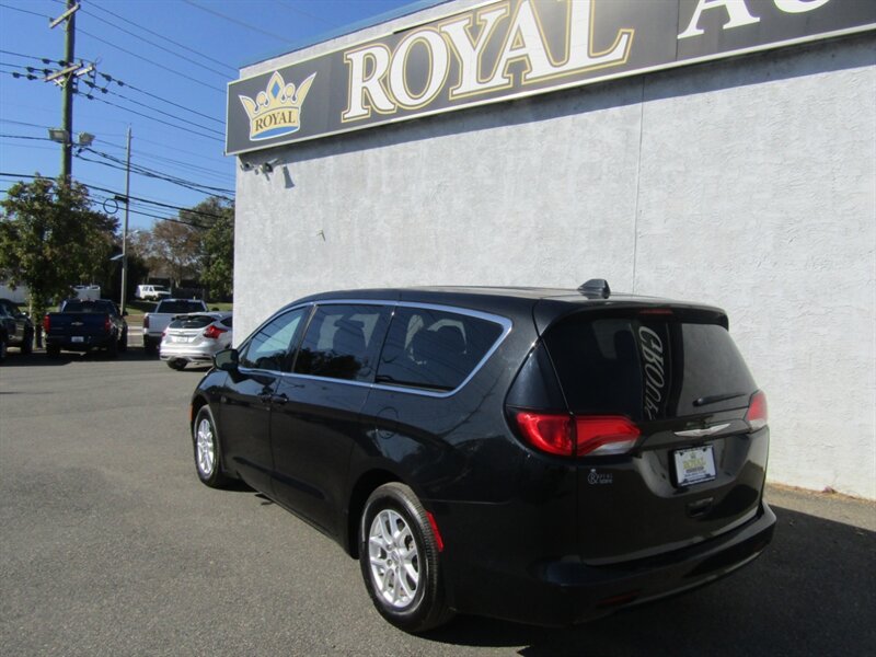 2019 Chrysler Pacifica TOURING,PWR PKG,CONV PKG,RVC,SILVER CERTIFIED - Photo 8 - Haddon Twp, NJ 08107