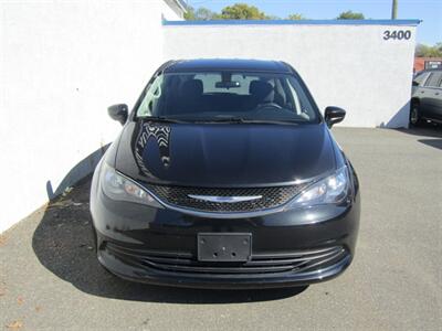 2019 Chrysler Pacifica TOURING,PWR PKG,CONV PKG,RVC,SILVER CERTIFIED - Photo 4 - Haddon Twp, NJ 08107