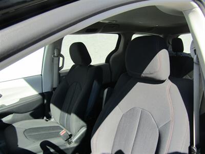 2019 Chrysler Pacifica TOURING,PWR PKG,CONV PKG,RVC,SILVER CERTIFIED - Photo 14 - Haddon Twp, NJ 08107