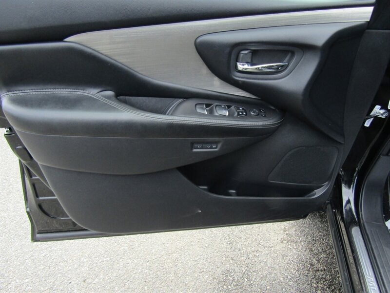 2015 Nissan Murano Platinum - Photo 9 - Haddon Twp, NJ 08107