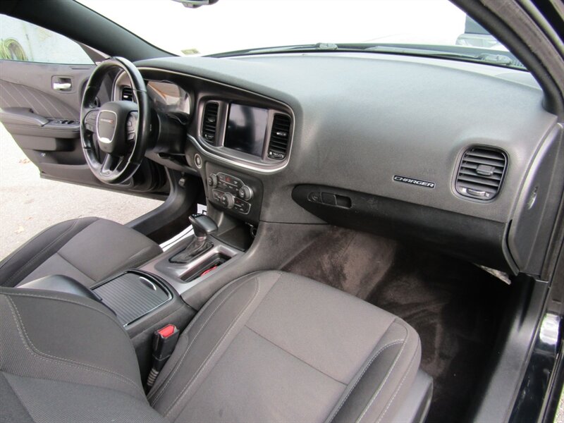 2019 Dodge Charger AWD,SXT,CONV PKG,COMFORT PKG,RVC,SILVER CERTIFIED   - Photo 37 - Haddon Twp, NJ 08107